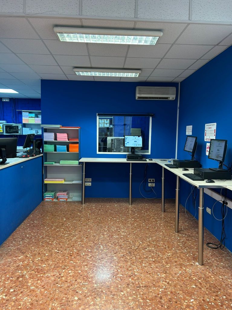 Copistería Low Cost Zaragoza Actur - foto 2