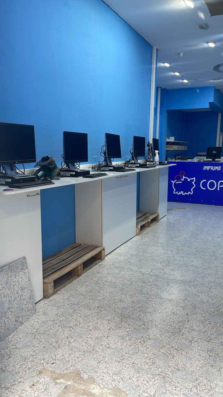 Copistería Low Cost Santa Cruz de Tenerife - foto 4